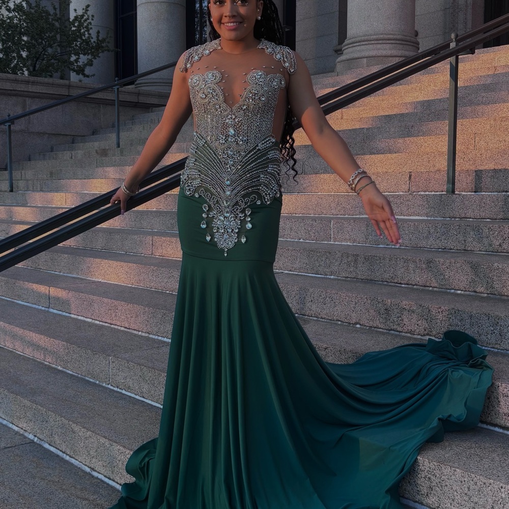 Emerald Green Diamond Prom Dress – Showstopper Gown (Worn Once)